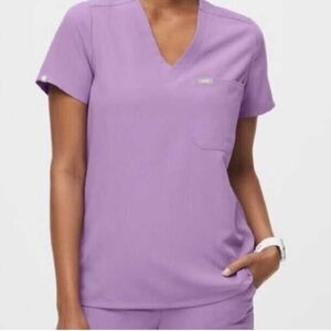 FIGS CATARINA ONE POCKET SCRUB TOP
